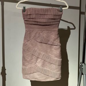 BCBGMAXAZRIA PINK TAUPE MINI STRAPLESS COCKTAIL PARTY DRESS RUFFLES SIZE 0